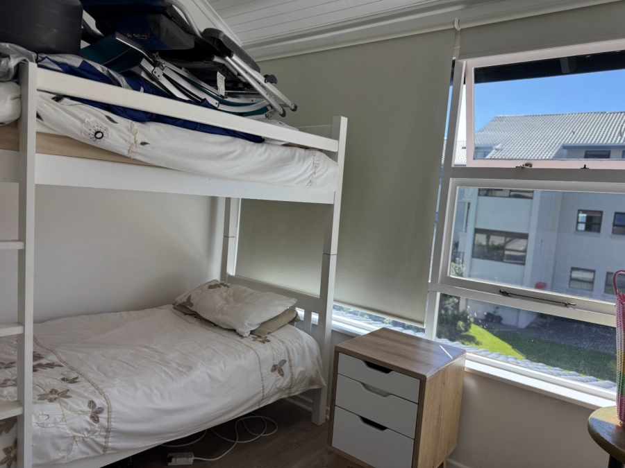 To Let 4 Bedroom Property for Rent in Bowtie Western Cape